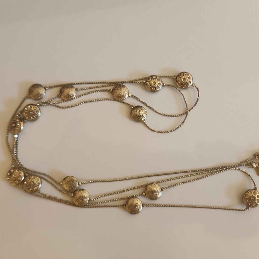 Elegant Gold Beaded Necklace